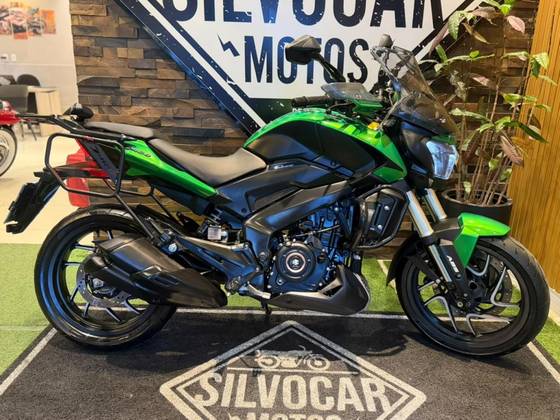 BAJAJ DOMINAR 400 